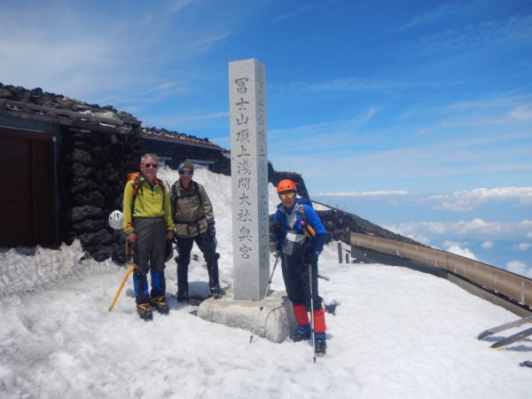 9/12 3710mの富士山頂