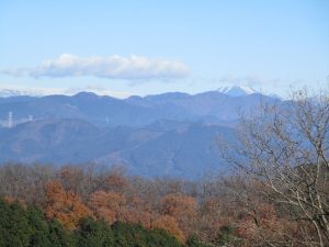 13/27A-2班4)行道山からは男体山、赤城山、浅間山が展望できた