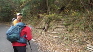 2/9 公園林道から山道への取付き点