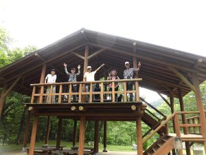 3-12嵐山渓谷展望台で休憩