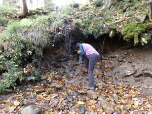 8/9 水神から七北田川対岸の清水を飲む