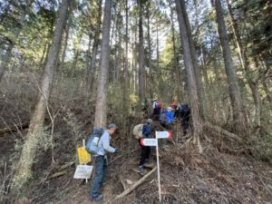 3/10 高川山登山口到着