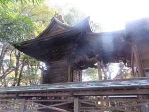 2/12 栄町にある大鷲神社奥社の彫物