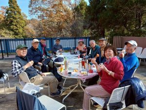 8/12 風土記の丘資料館のテラスにて昼食